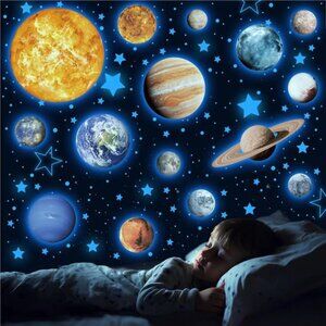 Solar System Wall Decals Glow in The Dark Stars 780 PCS Glowing Planets